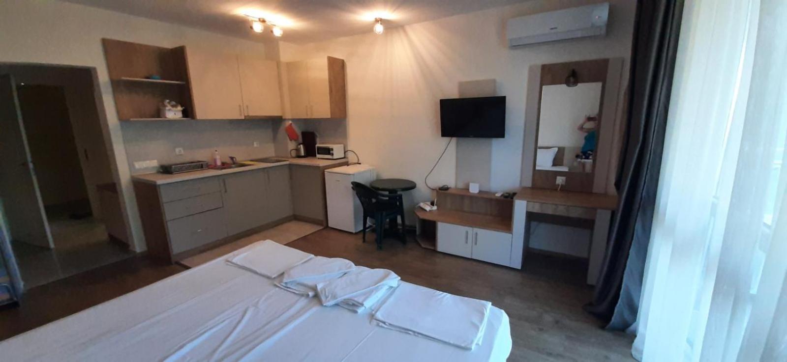 Алюр Студио Приморско - Studio Allure Primorsko Apartment Luaran gambar