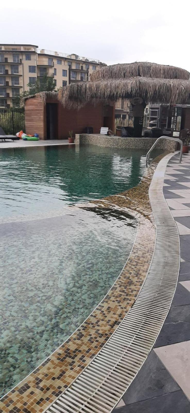 Алюр Студио Приморско - Studio Allure Primorsko Apartment Luaran gambar